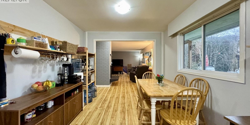 101 CRESTVIEW DRIVE Prince Rupert Photo 8 101 CRESTVIEW DRIVE Prince Rupert Photo 8